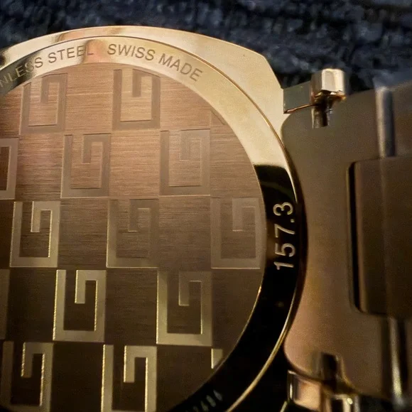 Gucci Women’s Montecarlo Grip Stainless Steel Bracelet 38mm - Picture 6 of 10